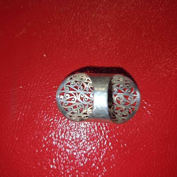 Stwrling Silver Fillagree Full Finger Ring - Picture 5 of 5